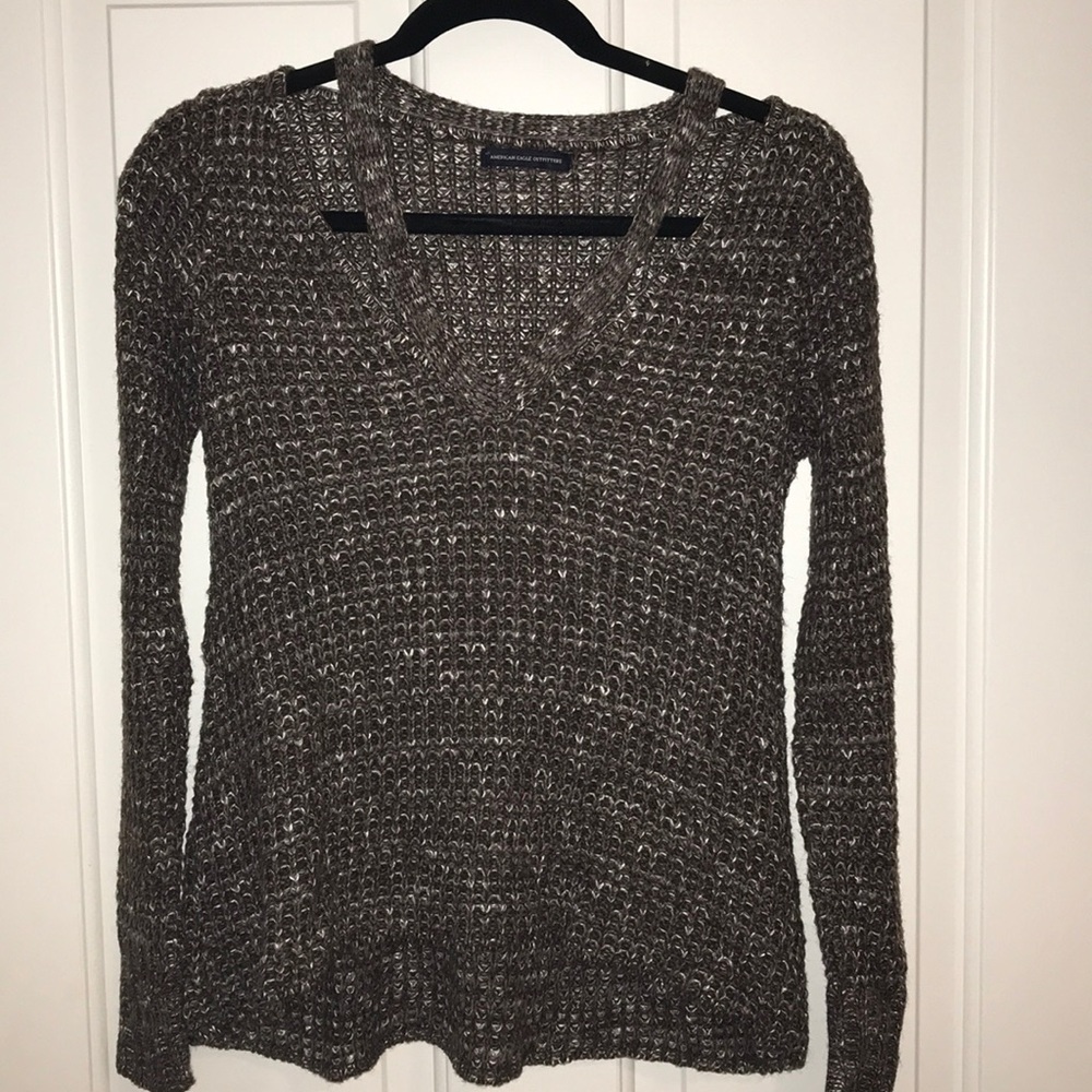 🤩 5 for $25 🤩 American Eagle sweater